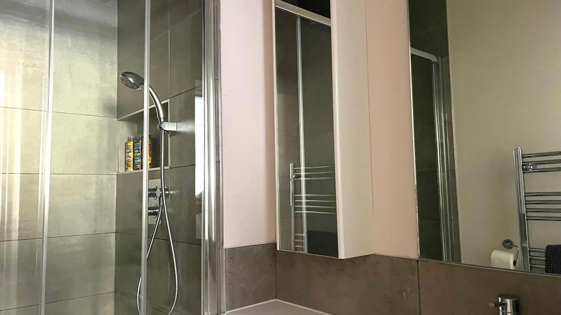 Shoreditch Private Studio London Apartment